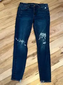 American Eagle Dark Wash Distressed Jegging Jeans