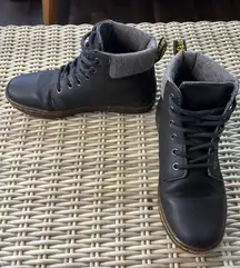 Dr. Martens Maelly Black Leather High Top Ankle Boots 7 grunge retro gothic boho