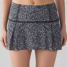 Lululemon Lost In Pace Skirt (Regular) (13") Daisy Dust Alpine White Black