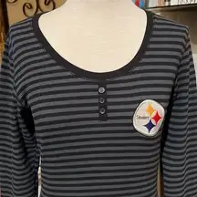 Pittsburgh Steelers women’s long sleeve crew neck striped tee size M