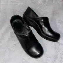 DANSKO Black Clog Leather Shoes sz 8.5