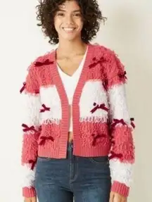 Mighty Fine  As Seen On TV looped thread bow cardigan size medium