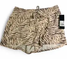 NWT Bebe Cozy Knit Shorts Women’s Medium Bark Safari Animal Print