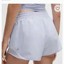 Lululemon Hotty Hot High-Rise Lined short 2.5” in serene blue