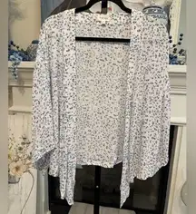Floral Kimono Cardigan Lightweight Blue White Open Front Drape Medium Boho Flowy