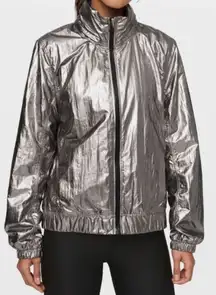 Lululemon Get Stellar Jacket Titanium Foil Windbreaker Hood Silver Size 10