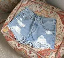 501 Distressed Shorts