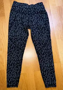Sweaty Betty Power 7/8 Workout Leggings 24” Leopard Print Black Gray S GUC