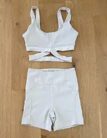 L Space Sports Bra & Bike Shorts Set Size S Gray Ivory