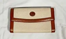 Dooney & Bourke Vintage  Bone AWL Checkbook Kiss Lock Clutch Wallet USA