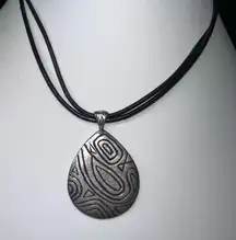 Chico’s‎ Double Leather Abstract Pattern Silver Pendant Necklace