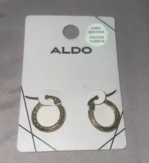 Mini gold hoops