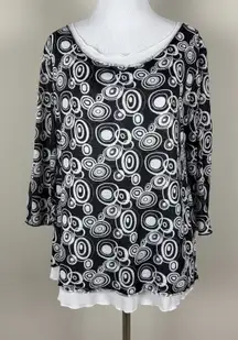 TM Style Top Womens Medium Black White Printed‎ 3/4 Sleeve Layered Mesh Artsy M