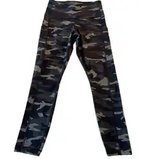 Athleta  Pants Black Grey Camo 7/8 Length Athletic Leggings Size Women's XS