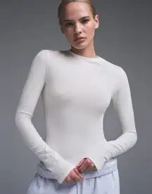 Skims Vintage Cropped Long Sleeve Pullover Top Round Neck Stretchy White 3X