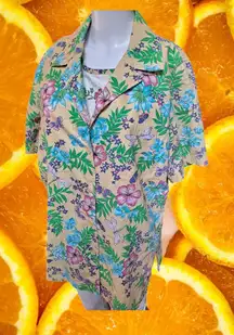 Blair‎ Women's Floral Button Down Camp Shirt Short Sleeve Medium Colorful