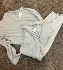 NWT Abercrombie Lounge Set