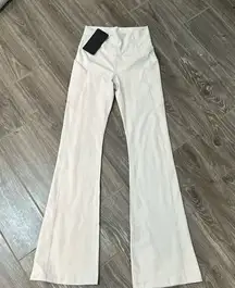 NWT  high waisted kick flare leggings XS extra small ice gray off white