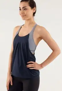 Lululemon  Athletica Practice Freely Tank in Inkwell gingham women’s size 6