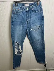 Topshop Super- Rip Mom Jeans BIN2