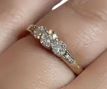 Women’s 10k 10KT IKS Diamond Yellow Gold Flower Cluster Band Ring Size 6.75