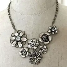 Cookie Lee silver tone flower rhinestone statement necklace