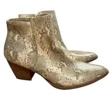 Coconuts by Matisse Astoria Off White Western Snake Print Booties Women's 8