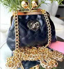 Juicy Couture  kiss lock coin purse crossbody bag cc