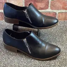 American Eagle Black Ankle booties