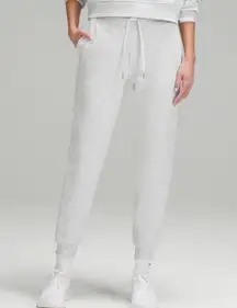 Lululemon Scuba Jogger Size 12 Light Heathered Grey