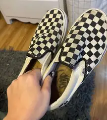 Vans Checkered Slip On