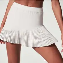 SPANX Yes Pleats Get Moving High Rise Skort Pleated Tennis Skirt White Cloud XL‎