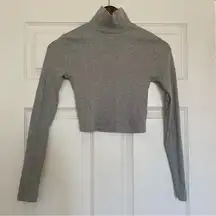 Reformation Gray Ribbed Turtleneck Long Sleeve Crop Top Size XS