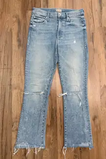 MOTHER The Insider Crop Step Chew Drinking By The Pool Jeans 27