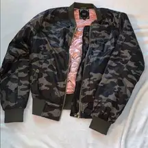 Iris camo bomber/puffer jacket