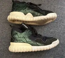 Tubular X Athletic Shoes Green Snakeskin Size 8.5