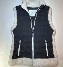 Calvin Klein Puffer Sherpa Warm and Cozy Vest Black/White Size XL