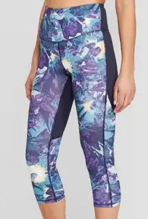Watercolor Tie Dye Capri Yoga Leggings