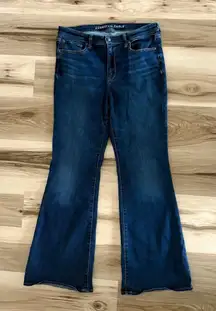 American Eagle Super High Rise Flare Dark Wash Stetch size 12 Denim Jeans