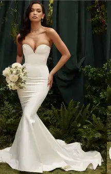 HOUSE‎ OF CB 'Giselle' Ivory Satin Strapless Bridal Gown NWOT size L