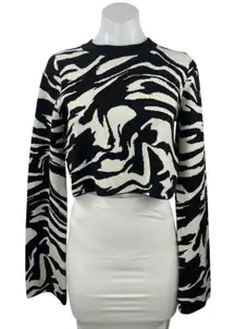 H&M Black White Zebra Marble Long Sleeve Knit Crew Neck Cropped Sweater Top Sz S