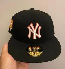 New Era Hat club burger pack New York Yankees size 7 1/4 brand new sold out