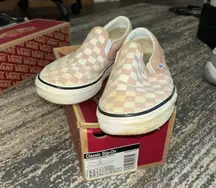 Vans Pink and White Slip-On Sneakers with Checkered Pattern