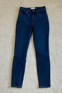 Everlane  blue high rise jeans in size 25