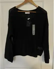 Old Navy Perforated Sweater Black Flare Sleeves Size Medium NWT $35