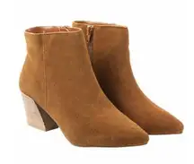 Kensie Lyden Brown Pointy Toe Suede Ankle Bootie Chunky Heels Size 7 NWT