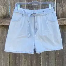 Uniqlo Light Wash Belted Denim Shorts | 24