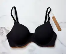 NWT Skims Fits Everybody T-Shirt Bra