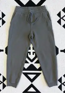 Lululemon Scuba High Rise Jogger Fleece 28"
In Grey Sage Size 6