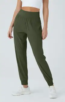 NWT Halara High Waisted Elastic Waistband Hiking Joggers LP